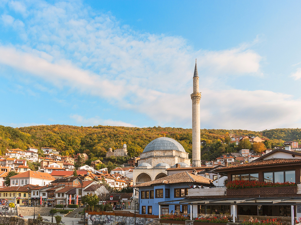 kosova-gezilecek-yerler-vizesiz-ulkeler.webp